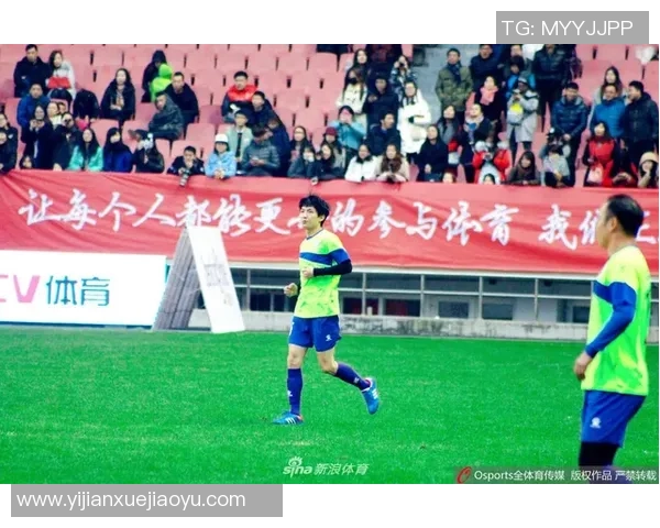 生活中的足球明星如何影响我们的日常生活与价值观 生活中的足球明星如何影响我们的日常生活与价值观